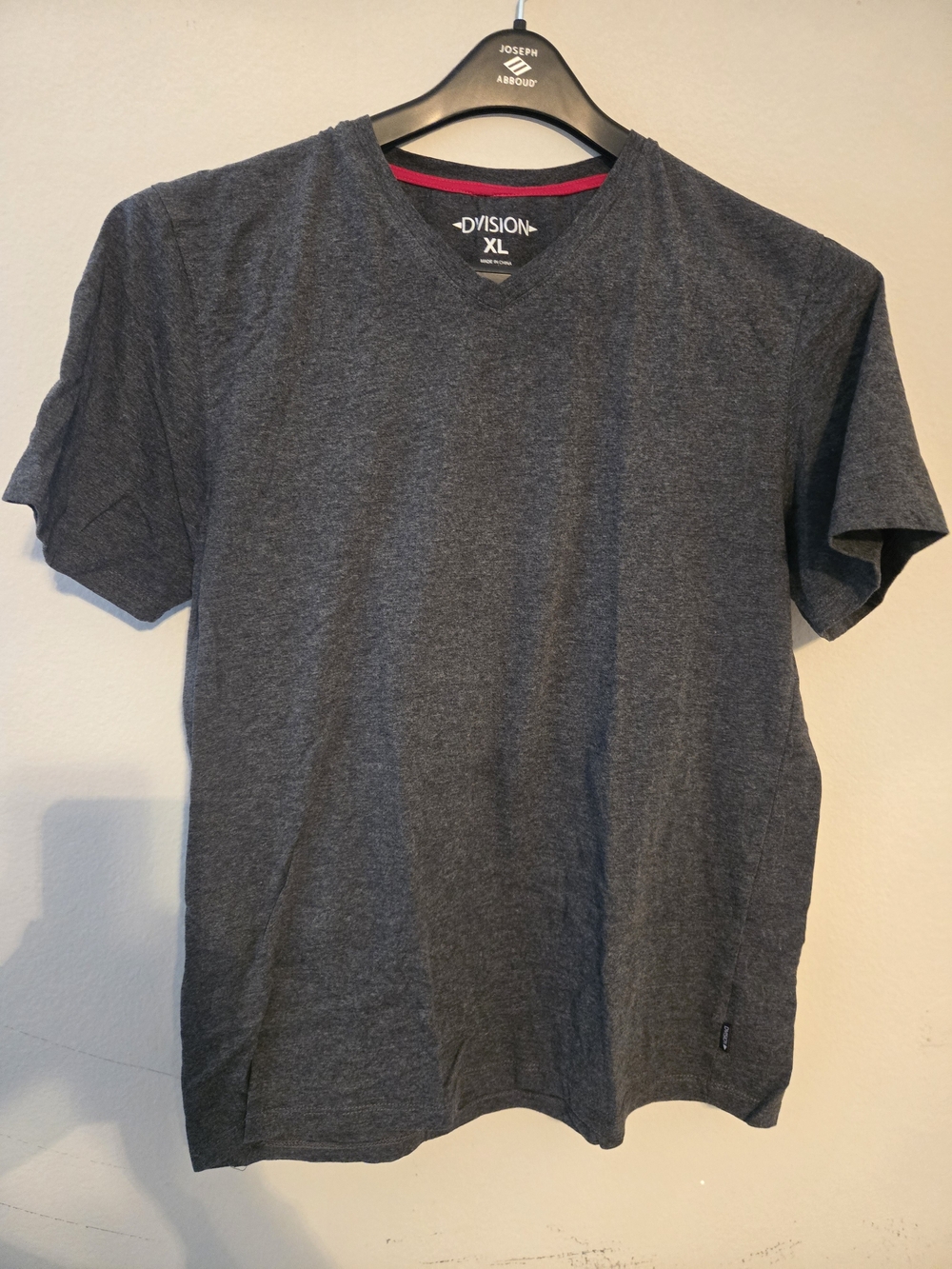 Source Unknown Dark Gray V-Neck Short Sleeve Tee